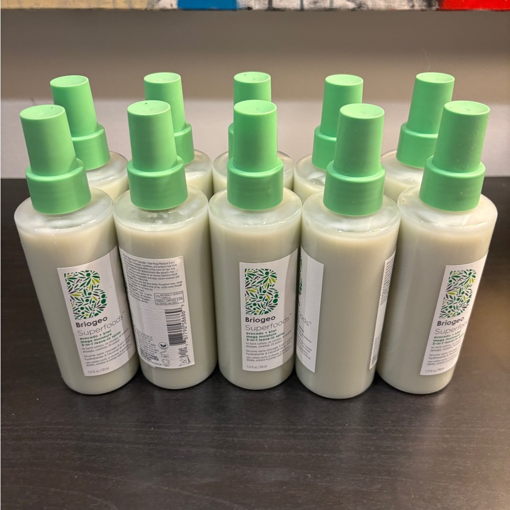10 Briogeo avocado + kiwi mega moisture 3 in 1 leave in spray